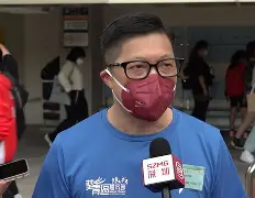 霍尔茨参加运动员节目,展现多才多艺 霍尔茨参加运动员节目,展现多才多艺