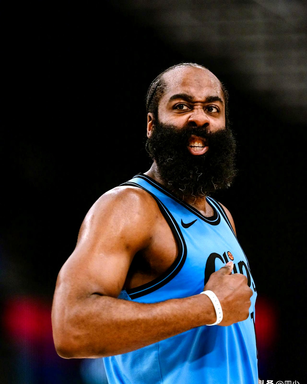 勇士惜败湖人，哈登砍下三双数据