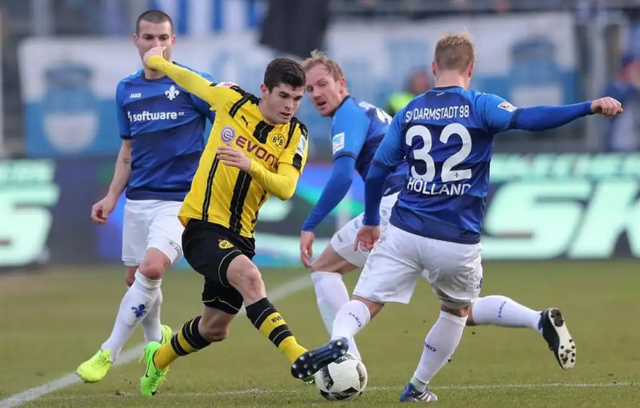 柏林赫塔：在德甲赛场迎来反弹，展现新的实力和活力