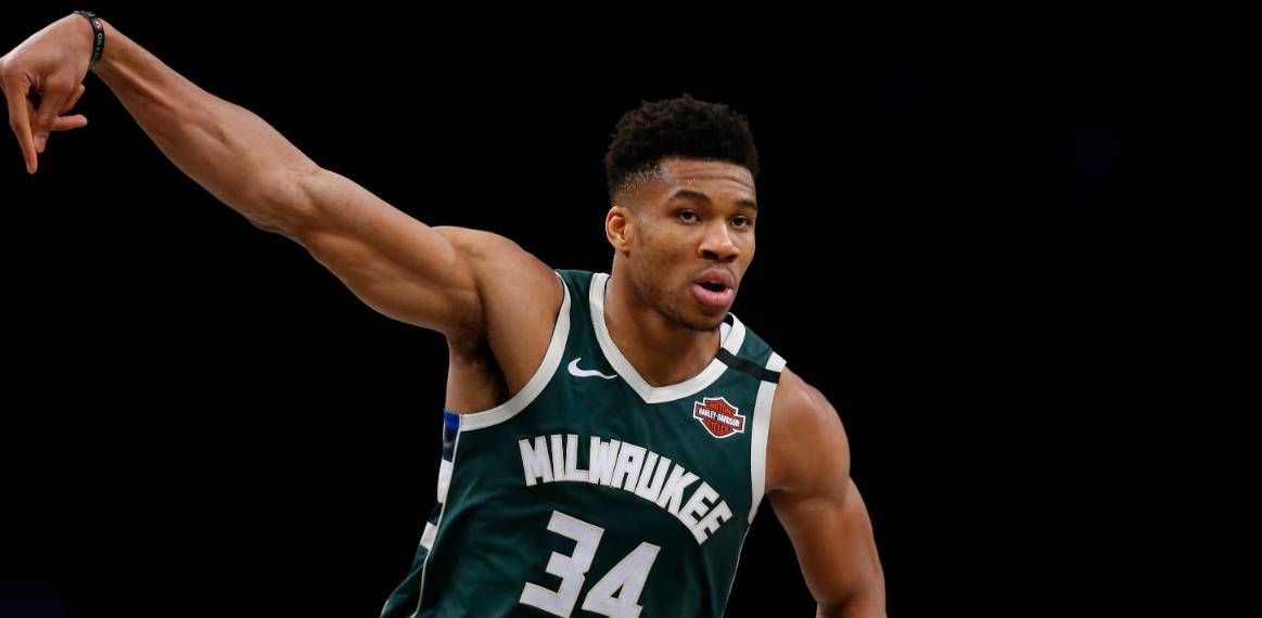 关于雄鹿胜雄鹿，字母哥26+11的信息