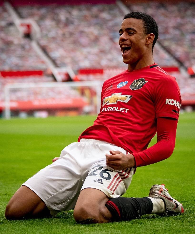 智利翻盘乌拉圭,凯恩高光表现的简单介绍 智利翻盘乌拉圭,凯恩高光表现的简单介绍