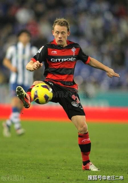 里昂绝杀勒沃库森，马丁内利惊艳四座的简单介绍